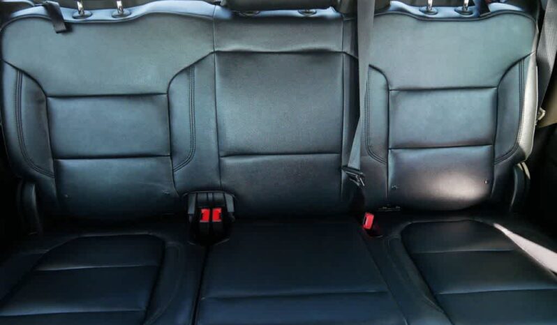 
								Chevrolet Silverado 1500 full									