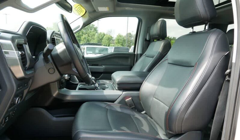 
								Ford F-150 full									