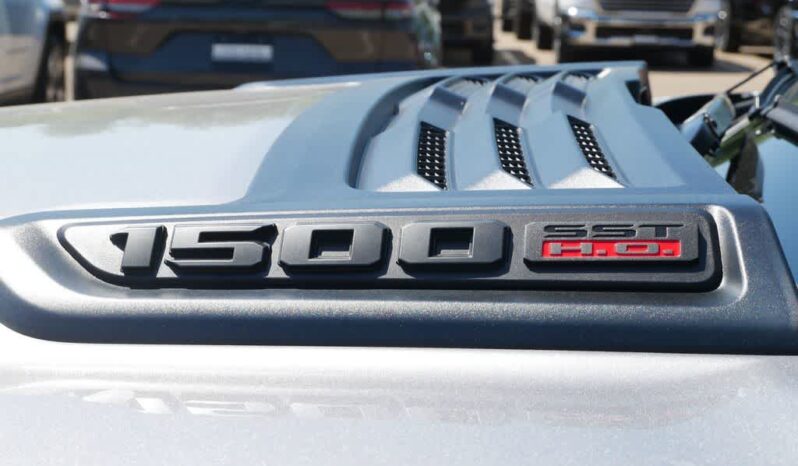 
								RAM 1500 full									