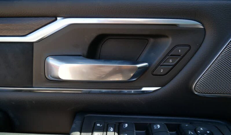 
								RAM 1500 full									