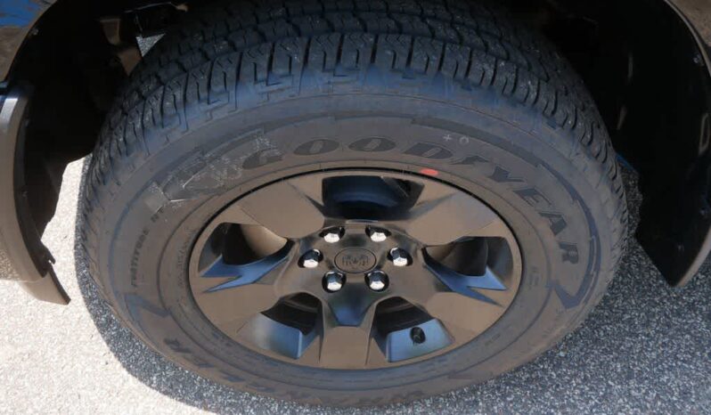 
								RAM 1500 full									
