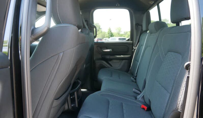 
								RAM 1500 full									