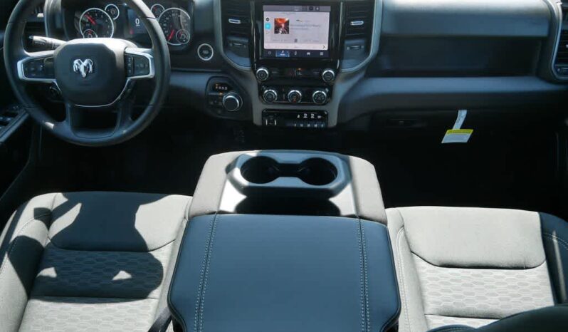 
								RAM 1500 full									