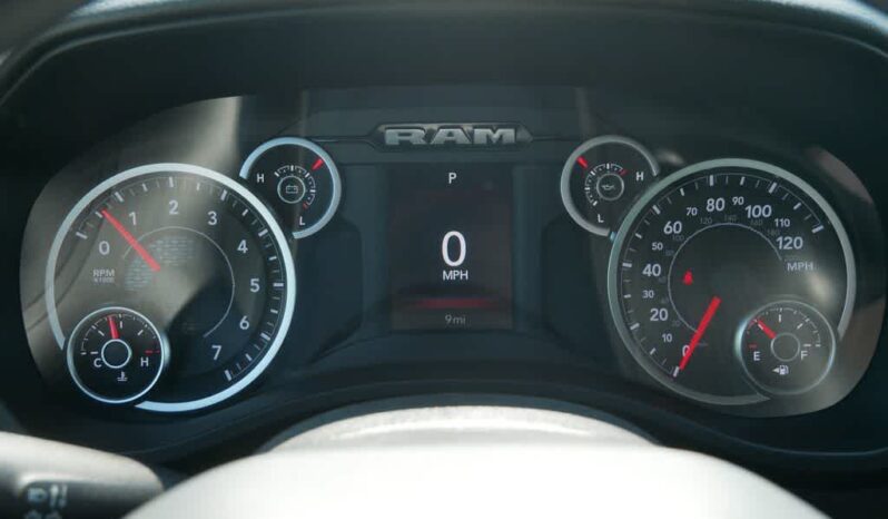 
								RAM 1500 full									