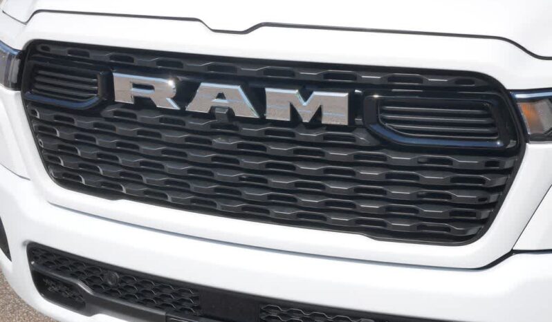 
								RAM 1500 full									