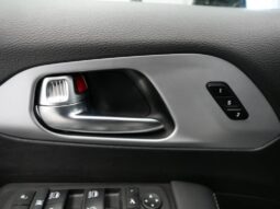 
										Chrysler Pacifica full									