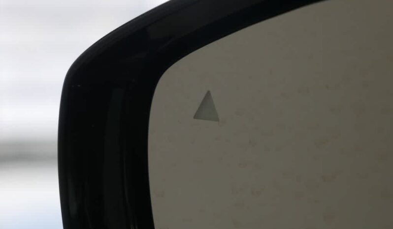 
								Chrysler Pacifica full									
