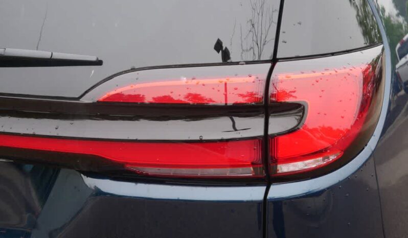 
								Chrysler Pacifica full									