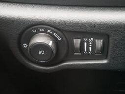 
										Chrysler Pacifica full									