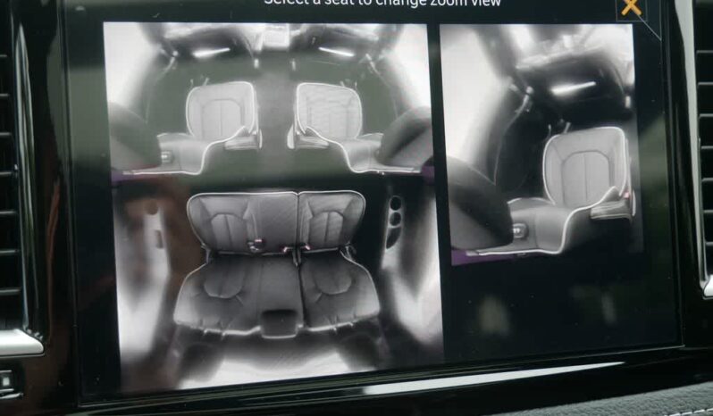 
								Chrysler Pacifica full									