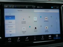 
										Chrysler Pacifica full									