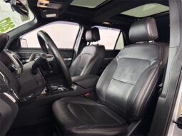 
										Ford Explorer full									