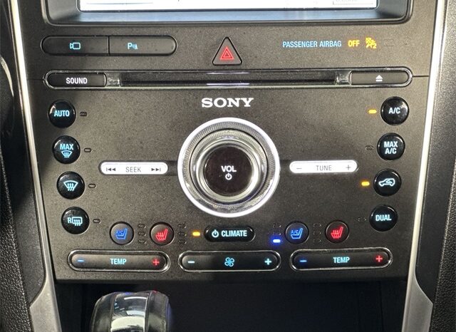 
								Ford Explorer full									