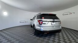 
										Ford Explorer full									