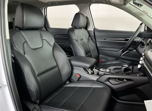 
								Kia Telluride full									