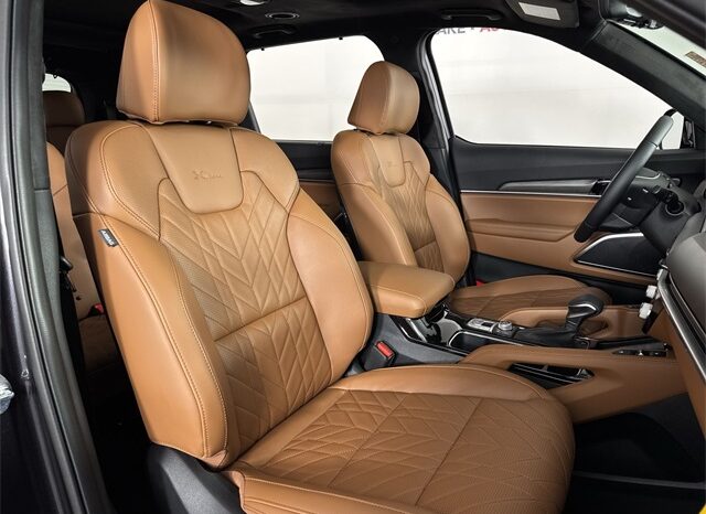 
								Kia Telluride full									