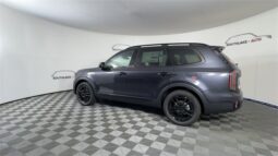 
										Kia Telluride full									