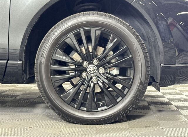 
								Toyota Venza full									