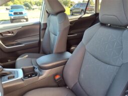 
										Toyota RAV4 full									