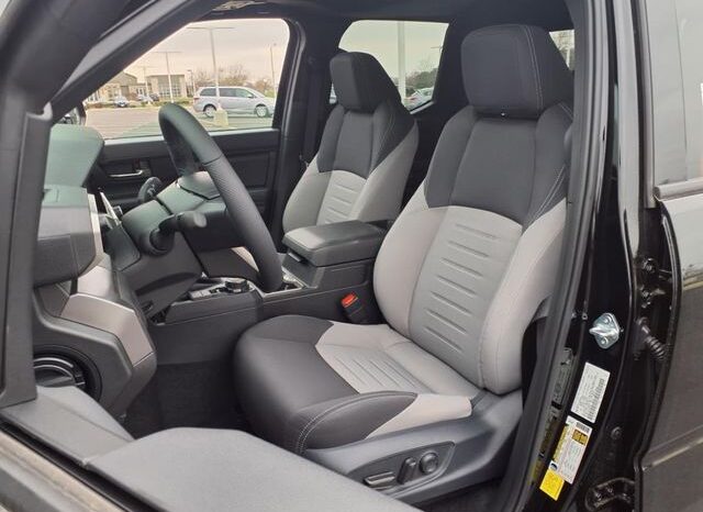 
 Toyota Tacoma Hybrid full									