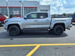 
 Toyota Tacoma full									