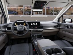 
										Kia Carnival full									