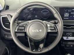 
										Kia Seltos full									