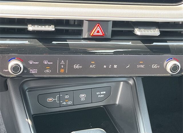 
 Kia K5 full									