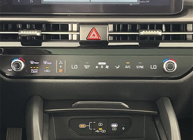 
 Kia Sportage Hybrid full									