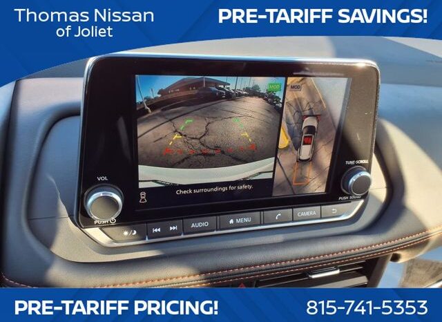 
								Nissan Rogue full									