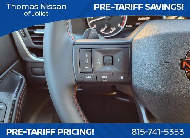 
								Nissan Rogue full									
