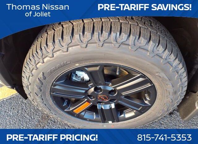 
								Nissan Rogue full									