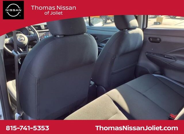 
 Nissan Versa full									
