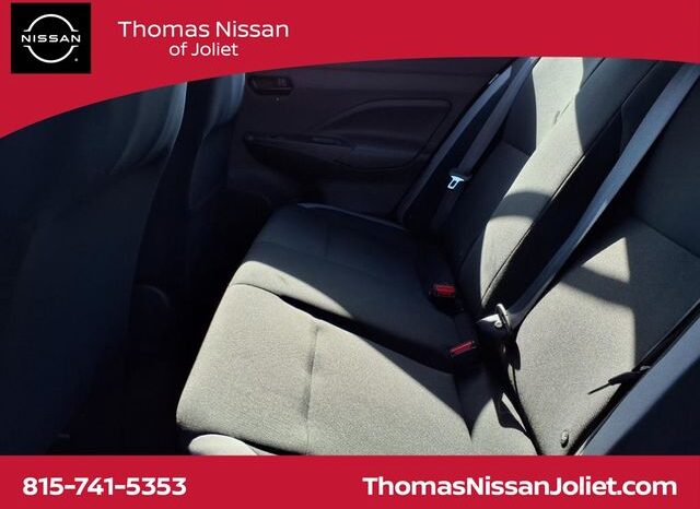 
 Nissan Versa full									