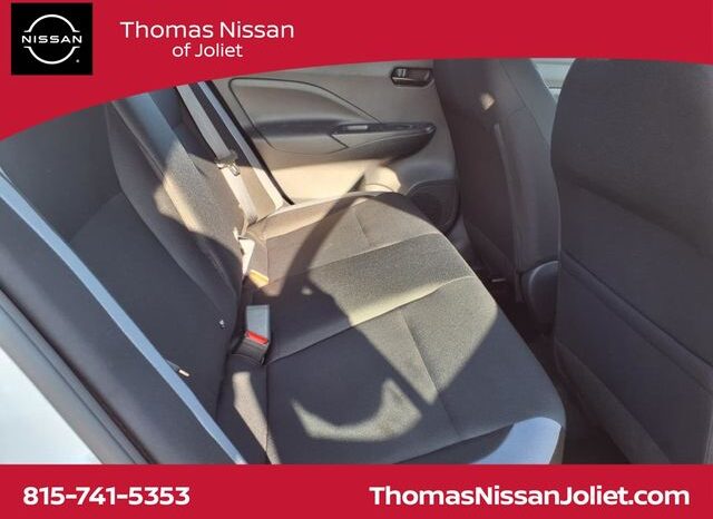 
 Nissan Versa full									