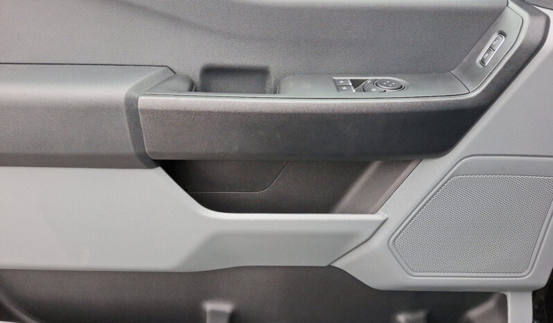 
 Ford Super Duty F-350 full									