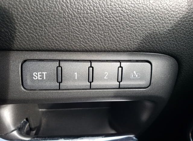 
 Chevrolet Silverado 1500 full									