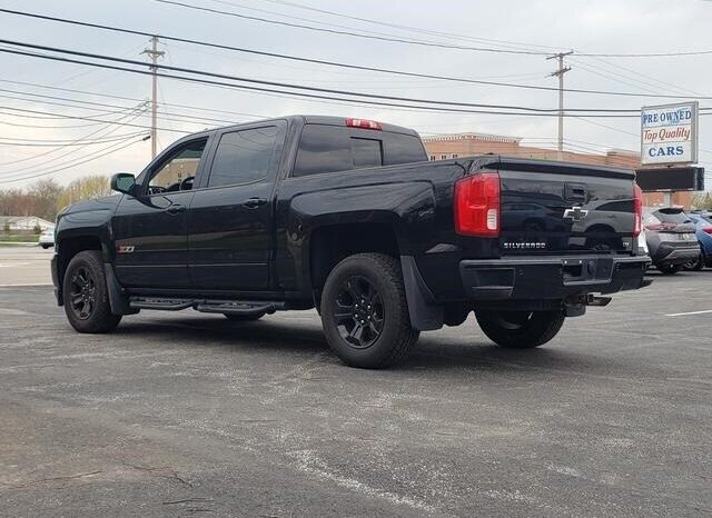 
 Chevrolet Silverado 1500 full									