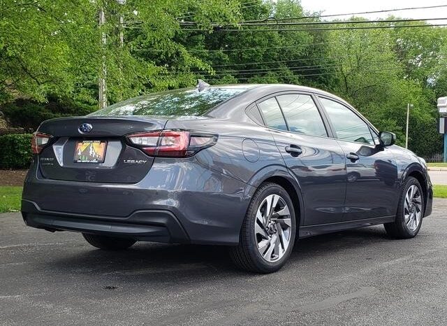 
 Subaru Legacy full									