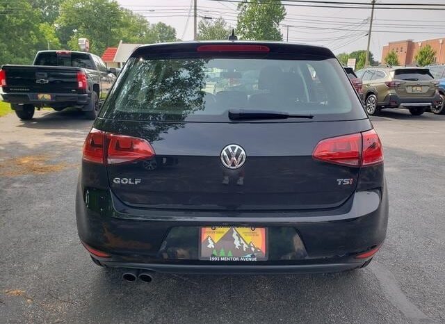 
 Volkswagen Golf full									