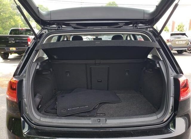 
 Volkswagen Golf full									