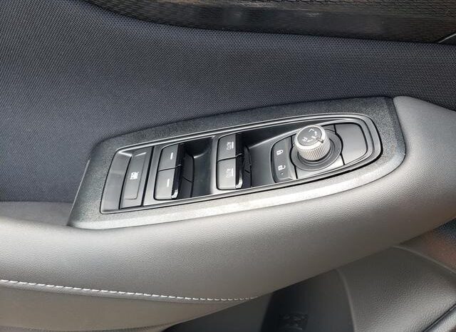 
 Subaru Legacy full									