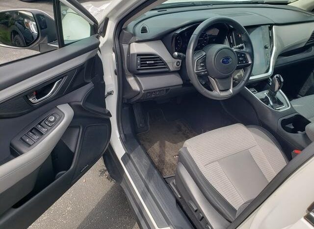 
 Subaru Outback full									