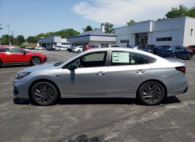 
 Subaru Legacy full									