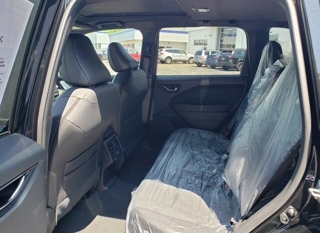 
 Subaru Forester Hybrid full									