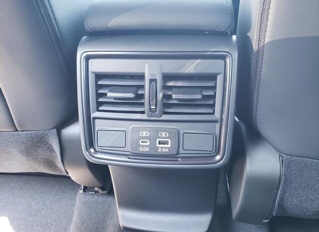 
 Subaru Forester Hybrid full									