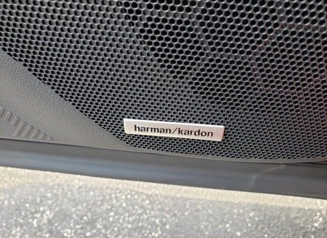 
 Subaru Forester Hybrid full									
