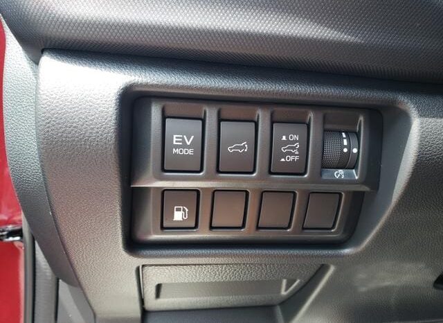 
 Subaru Forester Hybrid full									