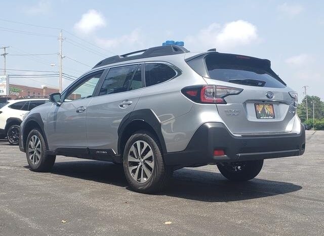 
 Subaru Outback full									