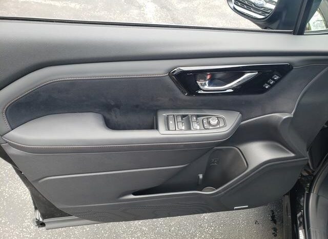 
 Subaru Forester Hybrid full									